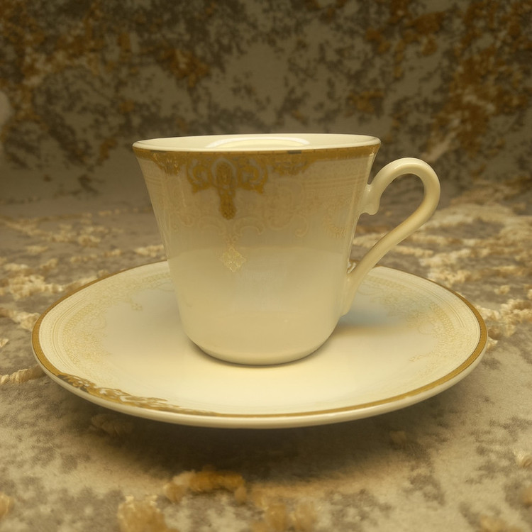 سرویس چای خوری 17 پارچه چینی پارس کد 29-1816